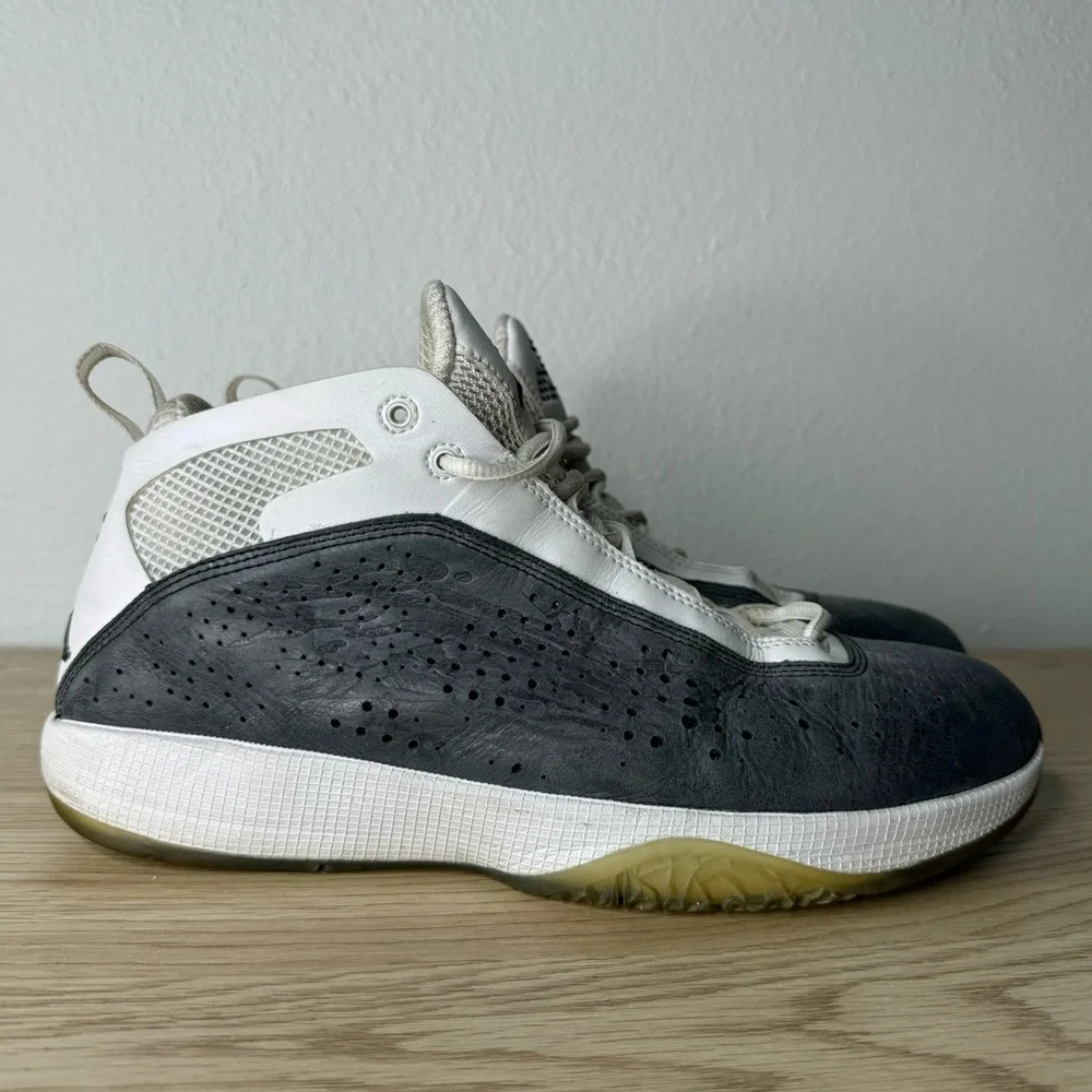 Nike Air Jordan 2011 White Black Anthracite Sneakers 436771-101 Men's Size‎ 9.5
